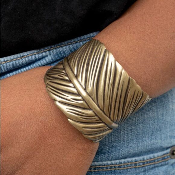 Bronze Colored Rustic Quill Feather Large Solid Cuff Bracelet Women’s Size OSFM - Picture 3 of 4